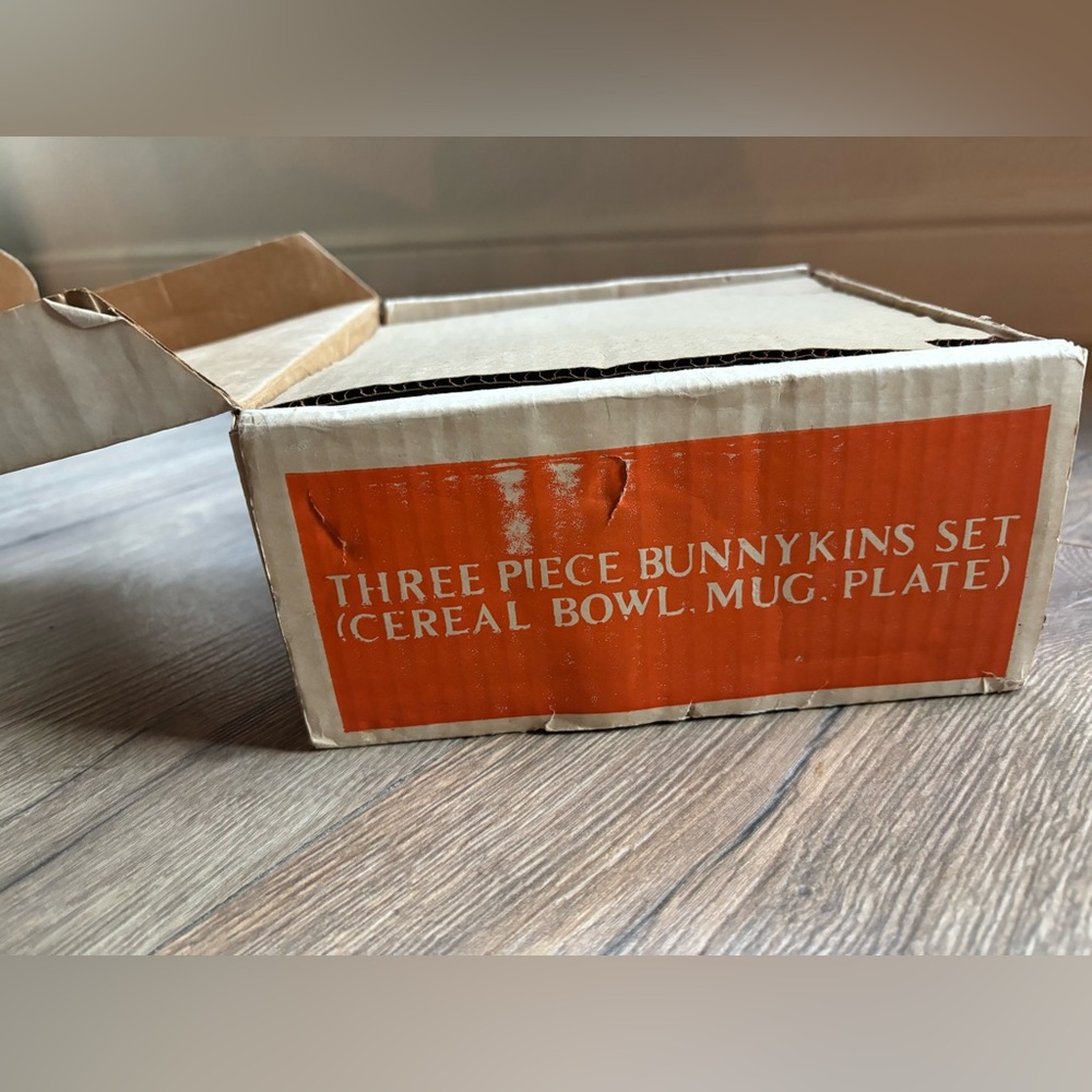 Easter Royal Doulton Bunnykins 3 piece Child's Dish Set Bone England Heirloom - Picture 6 of 15